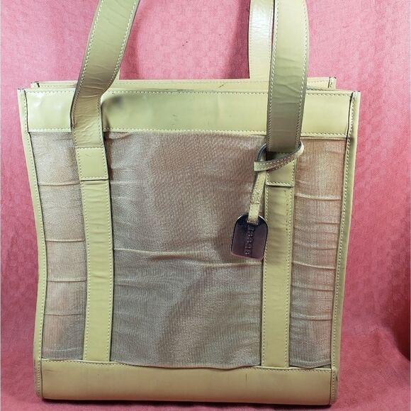 Authentic Gucci Tote   - Picture 1 of 11